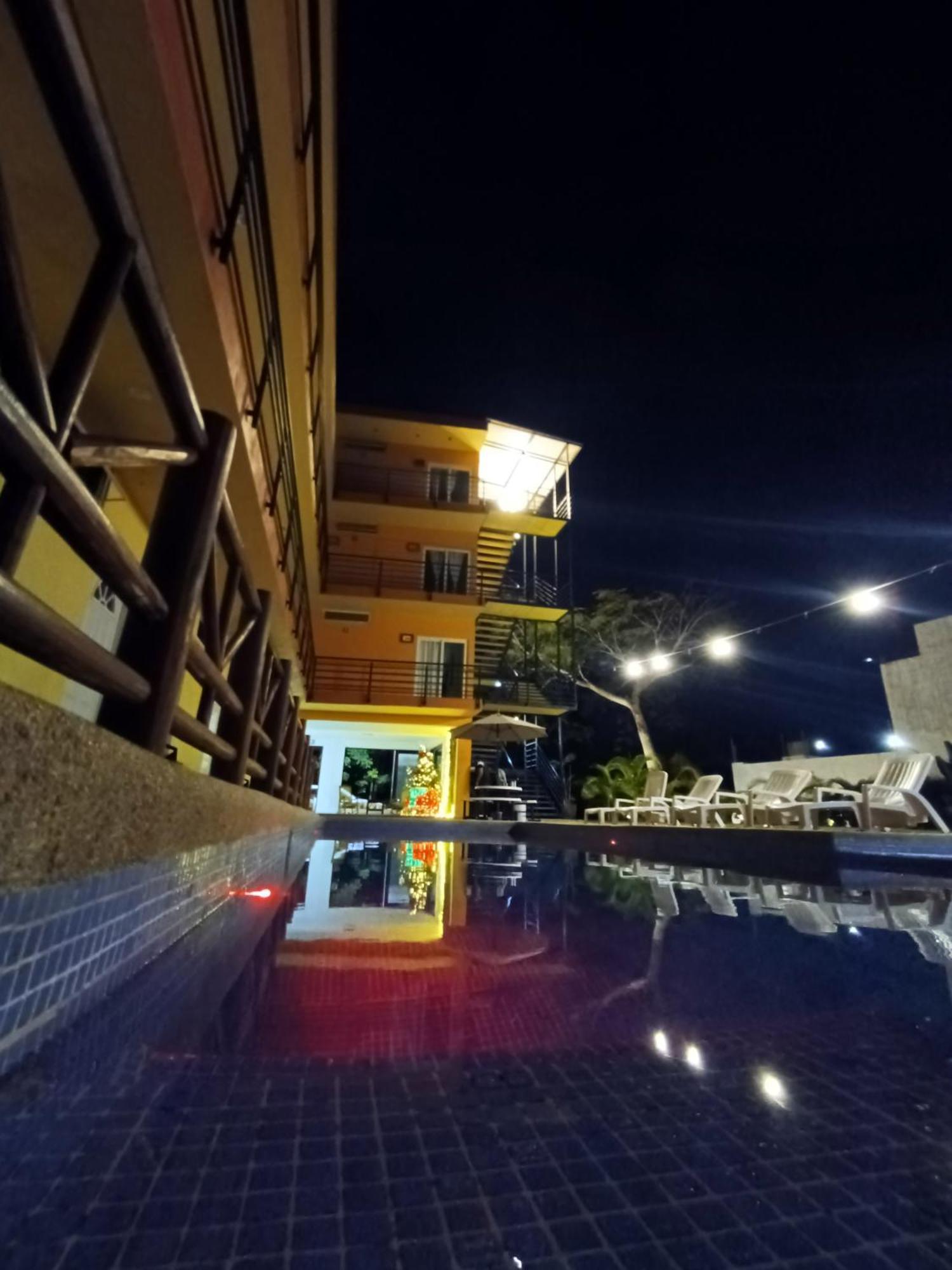 Villas Dulce Suenos Residencial リンコン・デ・グアヤビトス エクステリア 写真